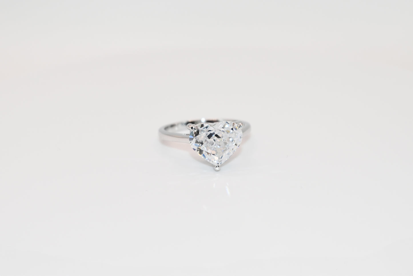 Luv Ring